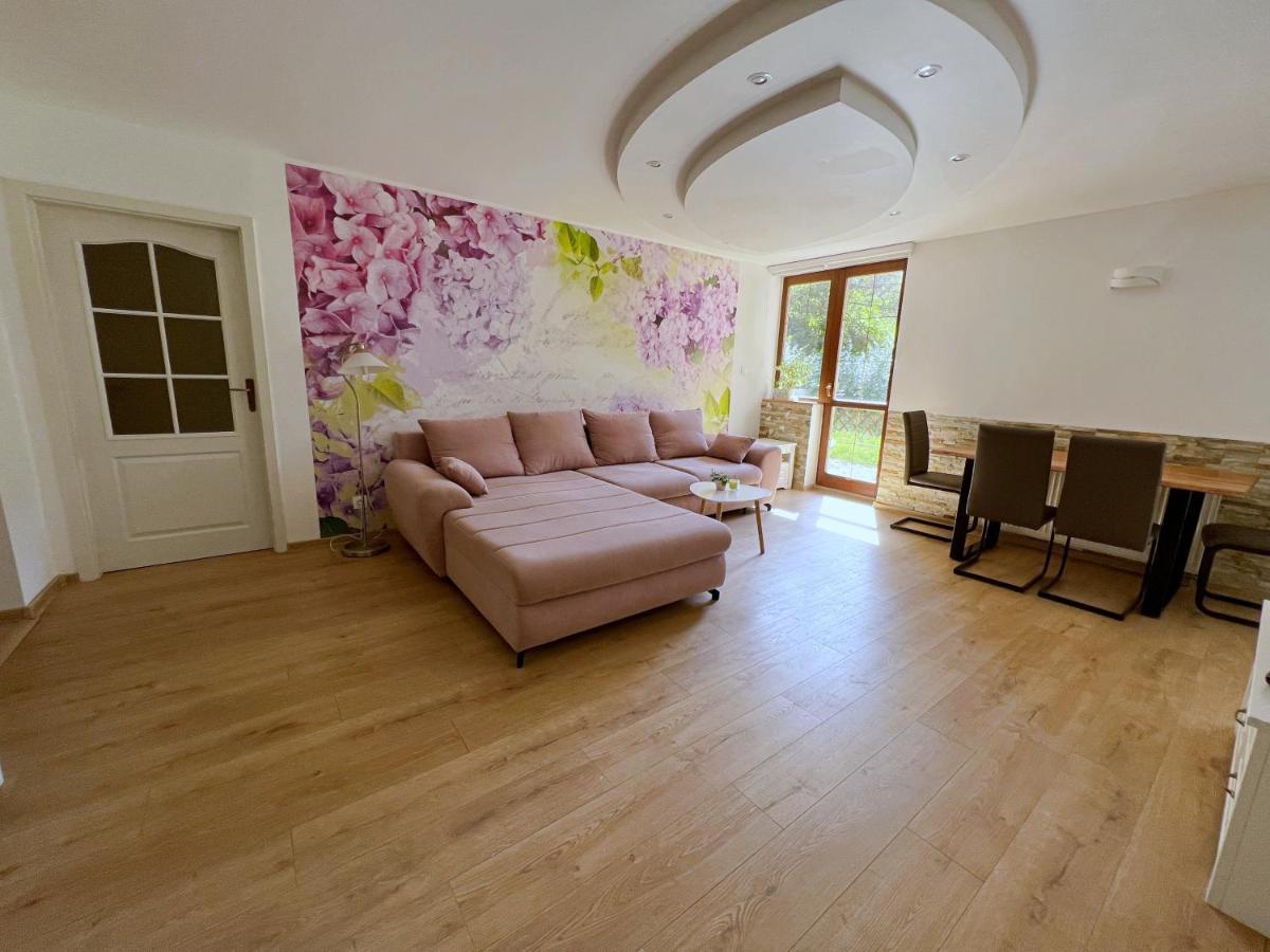 Apartman Stara Sasova Banská Bystrica Exterior foto